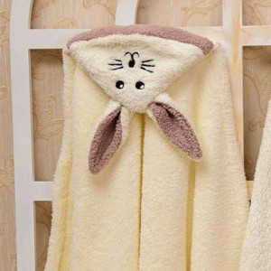 پتو کلاهدار کودک شیری