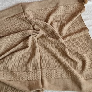 پتو بدون خز وبدون کلاه رنگ شیر