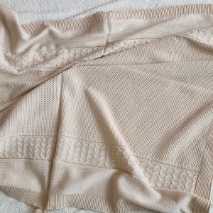 پتو بدون خز وبدون کلاه رنگ نسکافه ای