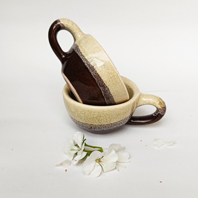 فنجان تک سینگل کرم قهوه ایی(ست ارزان) مدل کهربا