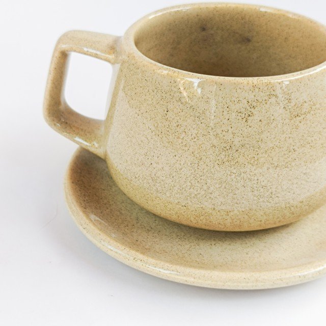 ست فنجان نعلبکی لاته سرامیکی دسته هندسی مدرن 280mil مدل لوت