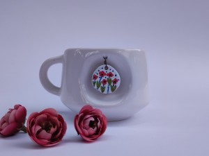 فنجان قهوه سرامیکی  سفید آویزدارمدل ژیان