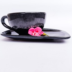 فنجان نعلبکی لاته مشکی متالیک مدل black& white  ست 6 عددی سرامیکی