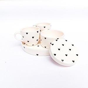 سرویس فنجان چایخوری دونفره سرامیکی طرح قلب مشکی