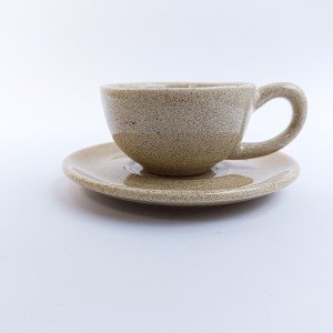 فنجان قهوه خوری سرامیکی رنگی کرم مدل کویر با نعلبکی  ست 2-4 عددی