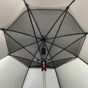 چتر آفتابی و بارنی دارای فن خنک‌کننده و مه مرطوب‌کننده پورودو