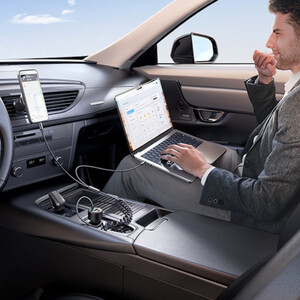 شارژر فست شارژ  چهار پورت تایپ سی، لایتنینگ و یو اس بی داخل خودرو مک دودو