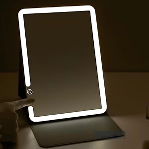 خرید آینه میکاپ شارژی ال ای دی دار لمسی قابل حمل شیائومی