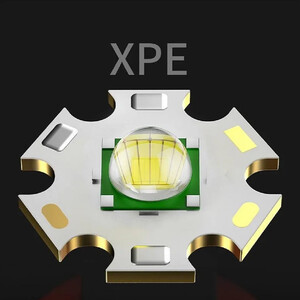 چراغ  کمپینگ مسافرتی شارژی اسمایلینگ شارک