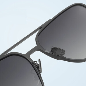 کیفیت عینک دودی پلاریزه مردانه