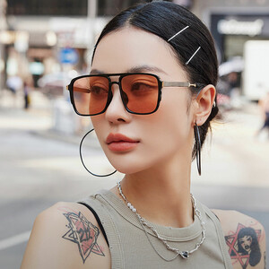 خرید عینک دودی زنانه پلاریزه