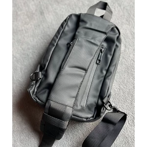 کوله‌ ضدسرقت مخصوص مدارک فشن D05