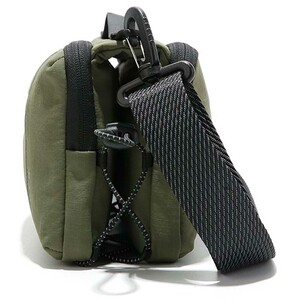 کیف دوشی ضدآب بنج