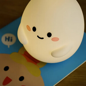 خرید چراغ خواب رومیزی فانتزی سیلیکونی شارژی