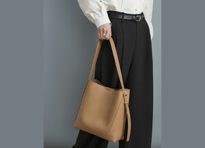 قیمت کیف شانه ای زنانه با ظرفیت بزرگ new women's leather shoulder crossbody bag 5478