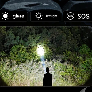 چراغ قوه شارژی و لامپ کمپینگ خورشیدی ضدآب چندمنظوره اسمایلینگ شارک با رادیو، پاوربانک و ژنراتور دستی
