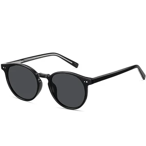 کیفیت عینک آفتابی زنانه کارن بازار