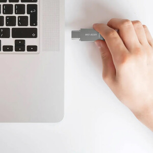 فلش مموری و او تی جی گرین لاین