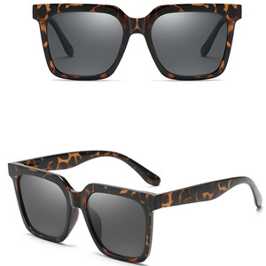 خرید عینک آفتابی دخترانه کارن بازار