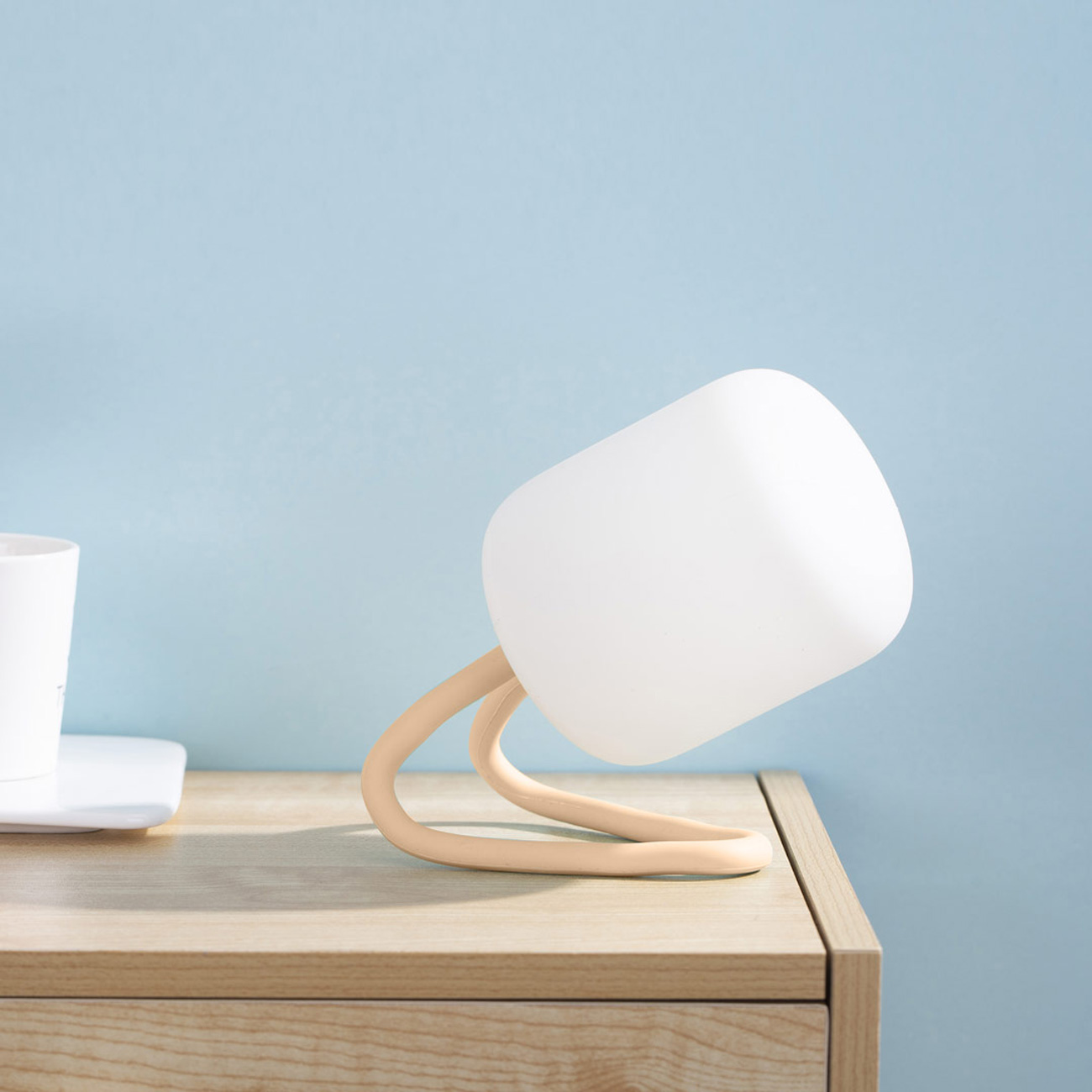 فانوس قابل شارژ پورودو