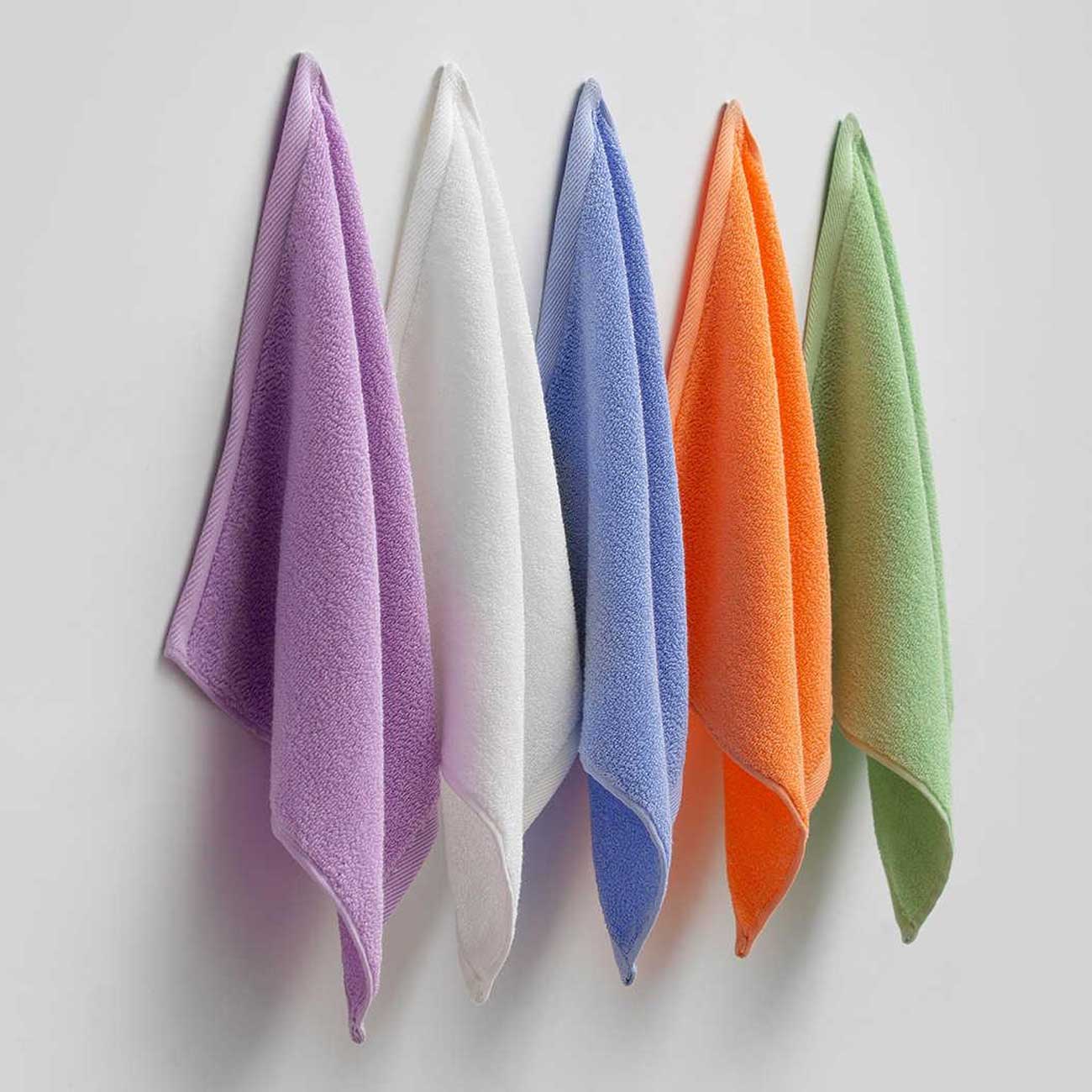 رنگ&zwnj;بندی حوله