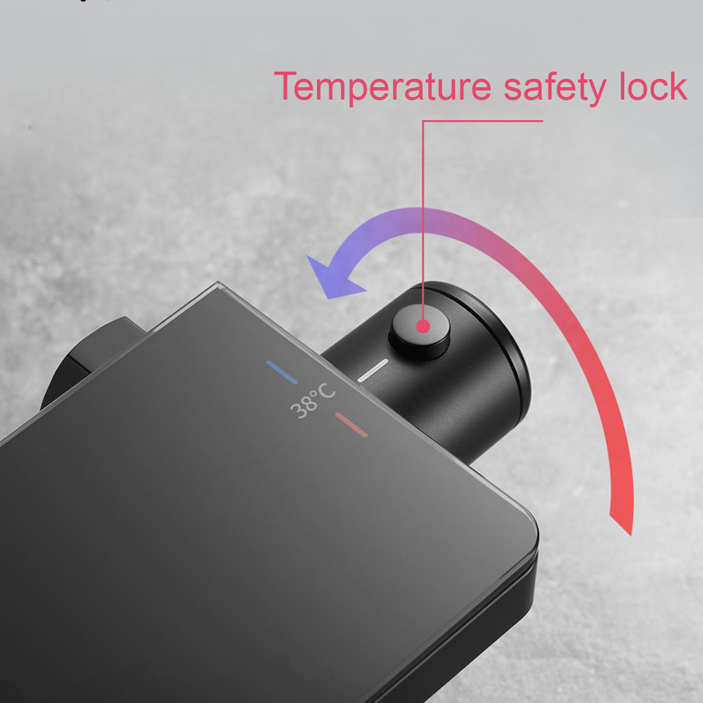 دوش با قابلیت تثبیت دمای آب