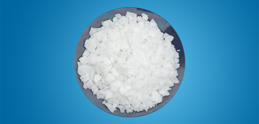 همه چیز درباره کاستیک سودا (caustic soda) و کاربردهای آن - آریانا شیمی