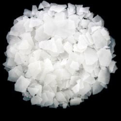 همه چیز درباره کاستیک سودا (caustic soda) و کاربردهای آن - آریانا شیمی