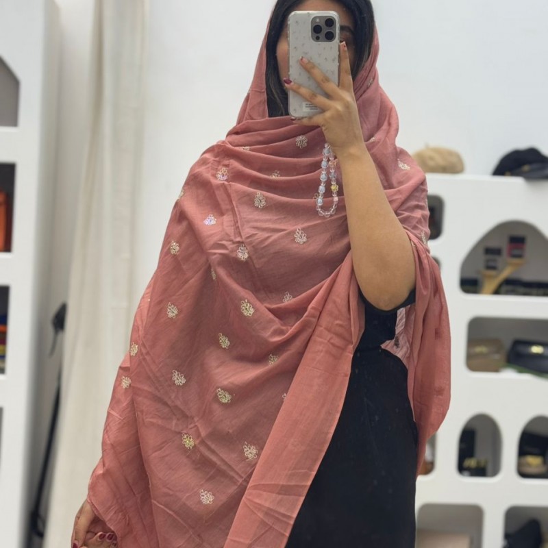 لیسی نگین کوب