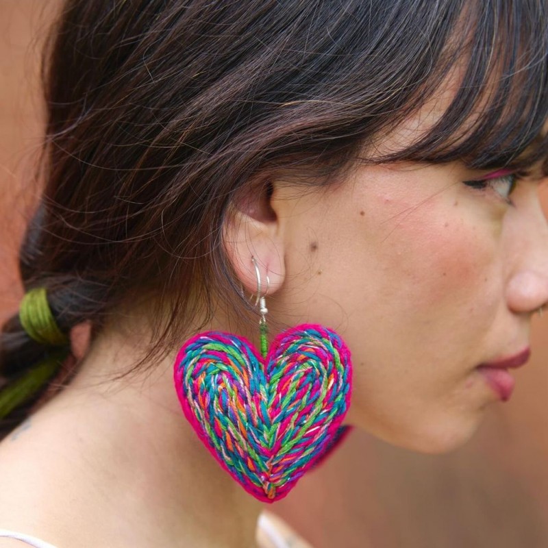 گوشواره لاو می