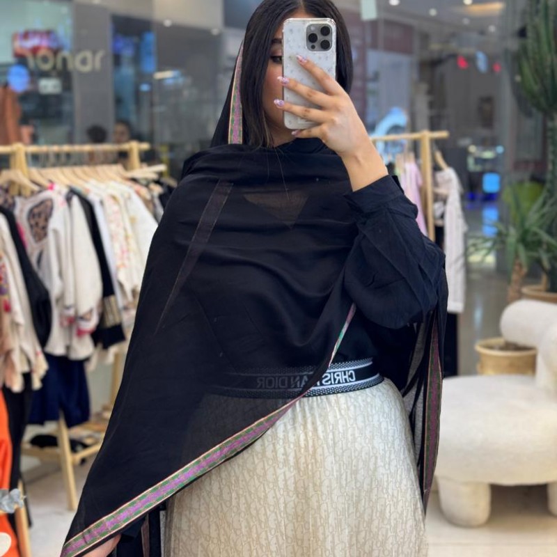 لیسی حاشیه‌دار زنانه – سبک، کاربردی و شیک