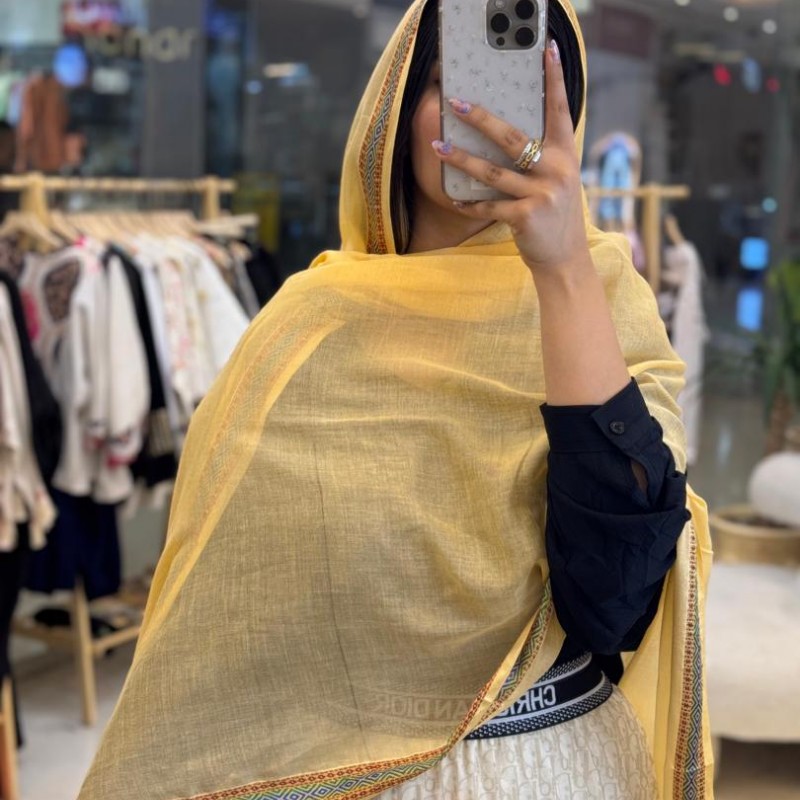 لیسی حاشیه‌دار زنانه – سبک، کاربردی و شیک