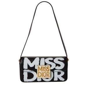 کیف زنانه Miss Dior طرح گرافیکی – مشکی و سفید