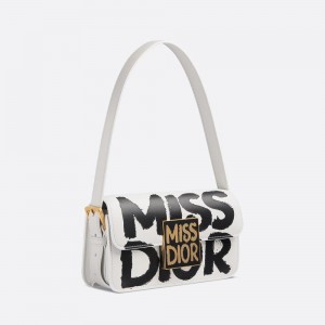 کیف زنانه Miss Dior طرح گرافیکی – مشکی و سفید