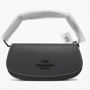 کیف زنانه چرمی Coach مدل Saddle