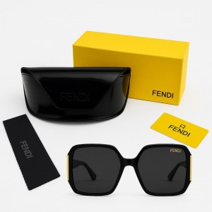 عینک آفتابی زنانه FENDI – مدل لاکچری و خاص