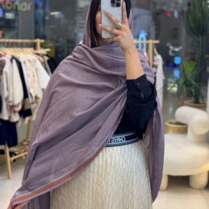 لیسی حاشیه‌دار زنانه – سبک، کاربردی و شیک