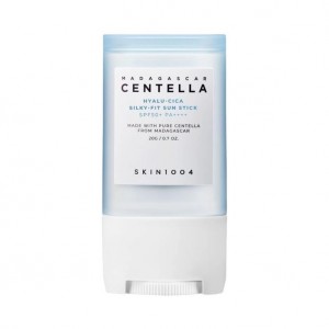 استیک ضدآفتاب سنتلا مدل Hyalu-Cica  SKIN1004 Madagascar Centella Hyalu-Cica Silky-Fit Sun Stick SPF50+ PA++++ – 20g