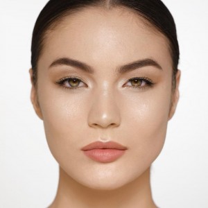 هایلایتر صورت شارلوت تیلبری مدل گلو گلاید (Charlotte Tilbury Glow Glide - Moon Lighit -Face Architect Highlighter)