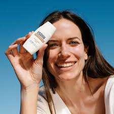 ضد آفتاب ایزدین Active رنگی (ISDIN Fusion Water Color SPF50+)