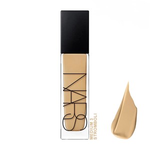 کرم پودر نارس مدل Sheer Glow / Natural Radiant Foundation رنگ Medium 3