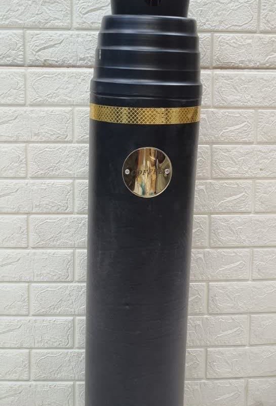 ناک باکس ایستاده پاکت خور گلد مشکی