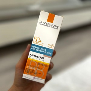 ضد آفتاب تینتی لاروش پوزای La Roche Posay Anthelios BB Cream SPF50+ Tinted Face Sunscree (40 میل)
