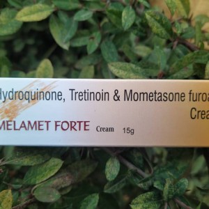 کرم لایه بردار ملامت Melamet Forte (15 گرم)