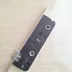 قفل سرویس 90*35 AKPEN