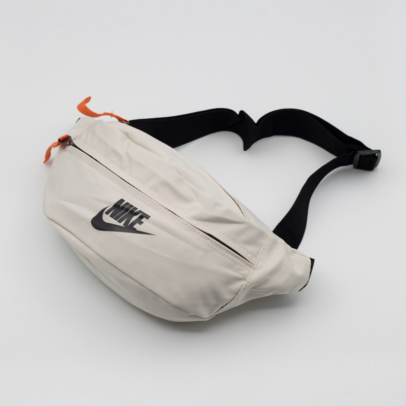 کیف کمری دومنظوره بادی بگ نایکی مدل NIKE BODY BAG - NB-54697-3 | مسترکوالیتی