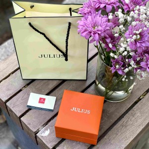 ساعت زنانه جولیوس