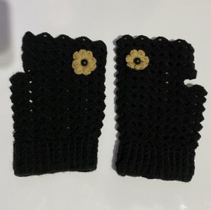 دستکش کاموایی زنانه بدون انگشت دست باف مشکی SOO-103