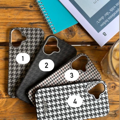 قاب  طرح کریستین دیور 2025 مناسب برای آیفون