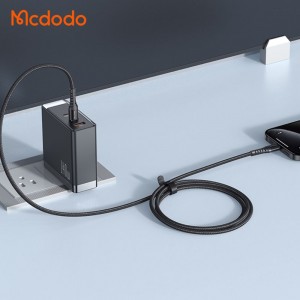 کابل usb-C مک دودو مدل CA-5641 طول 1 متر